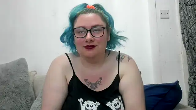 Bustycurves online show from 06/05/26, 11:10