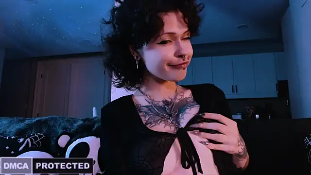 NaughtyLittleFox online show from 02/05/26, 02:49