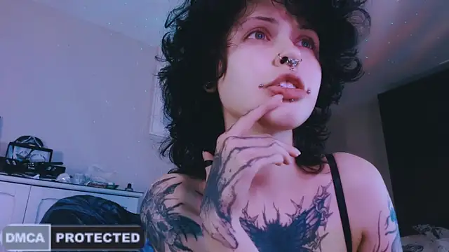 Snapshot of NaughtyLittleFox chatting on 05/30/26, 03:47 NaughtyLittleFox online show from 05/30/26, 03:47