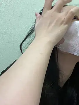 minmin2kk5 online show from 01/11/25, 07:28
