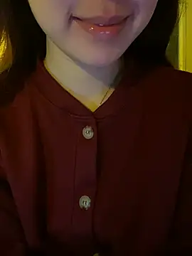 minmin2kk5 online show from 03/04/26, 07:03