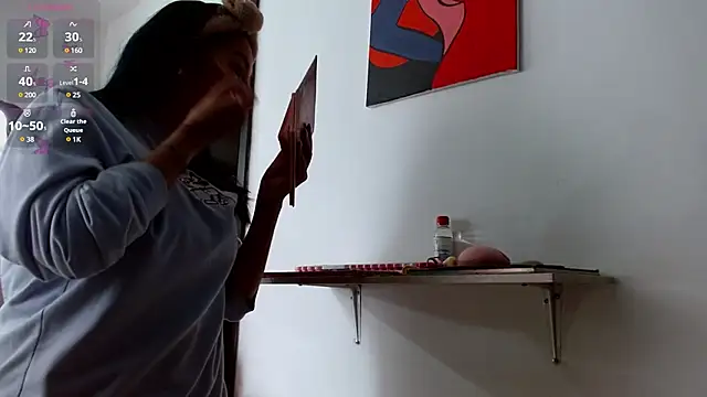 Snapshot of Littlerouse_ chatting on 02/16/25, 08:22 Littlerouse online show from 02/16/25, 08:22