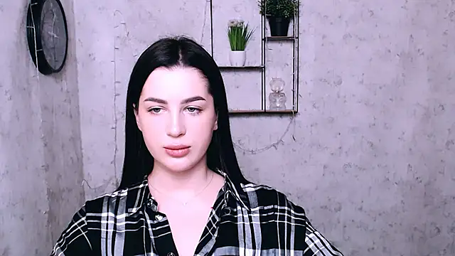 LiamaX  online show from 01/16/25, 05:42