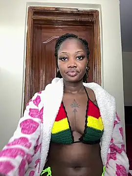 Snapshot of Queen_Arnah254 chatting on 05/07/26, 09:58 Queen Arnah254 online show from 05/07/26, 09:58