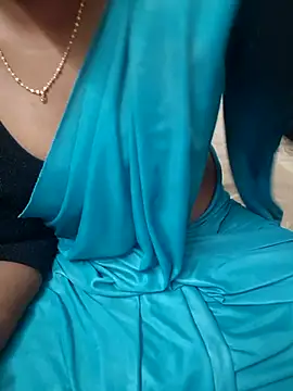 Janavi-janu online show from 11/11/25, 06:41