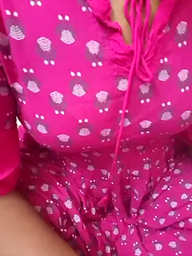 Janavi-janu online show from 11/13/25, 10:08