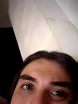 Snapshot of saracaball_ chatting on 11/19/25, 06:41 saracaball online show from 11/19/25, 06:41