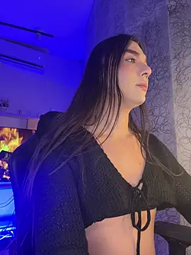 saracaball  online show from 03/25/26, 04:29