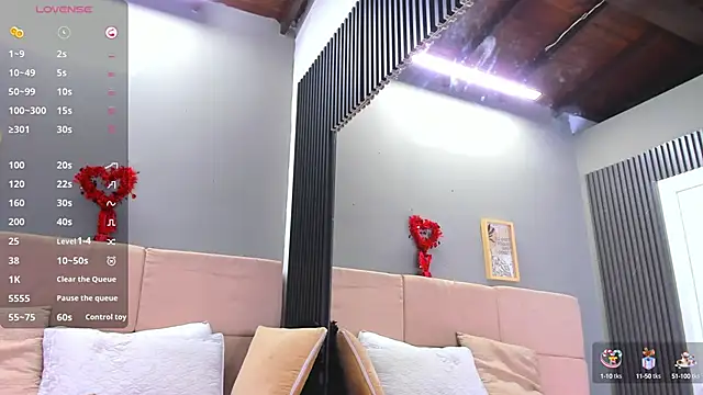 Snapshot of Camille_Cedrik chatting on 02/19/25, 11:36 Camille Cedrik online show from 02/19/25, 11:36