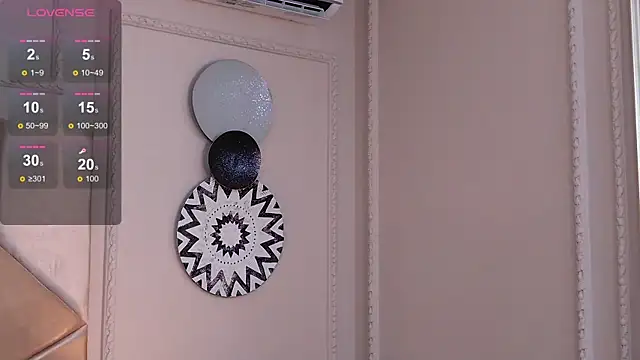 Snapshot of Nahomi_King chatting on 12/05/25, 02:36 Nahomi King online show from 12/05/25, 02:36