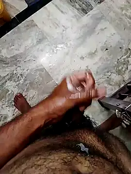 Snapshot of ALWAYSHORNYDADDY chatting on 02/23/25, 09:37 ALWAYSHORNYDADDY online show from 02/23/25, 09:37