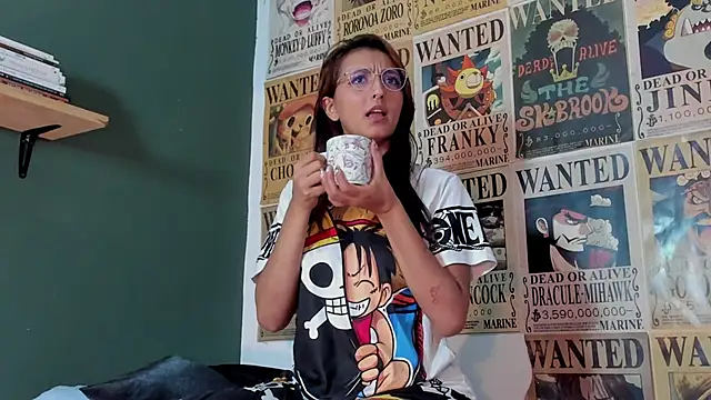 Snapshot of Sam-cekot chatting on 01/11/25, 04:59 Sam-cekot online show from 01/11/25, 04:59