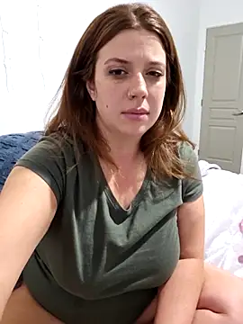 Snapshot of Mrsdirty31 chatting on 10/12/25, 05:56 Mrsdirty31 online show from 10/12/25, 05:56