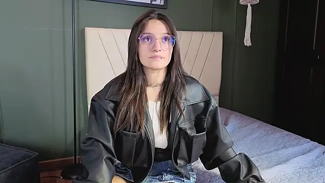Snapshot of Elecktra_sweet chatting on 06/16/26, 07:16 Elecktra sweet online show from 06/16/26, 07:16