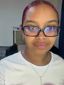 gretell evans online show from 02/21/26, 01:39