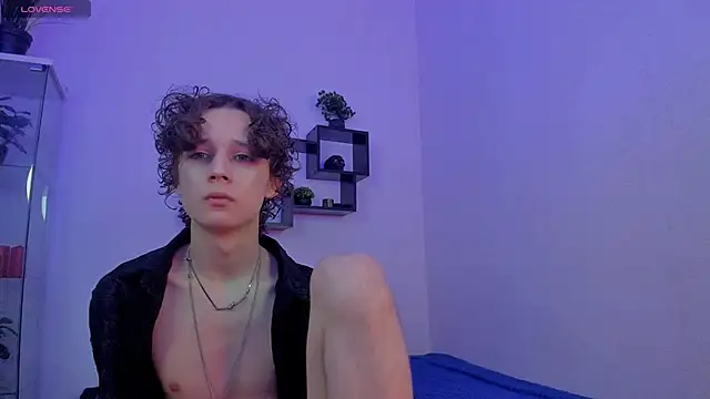 Vampirella GS online show from 12/27/24, 10:12