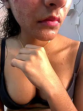 Snapshot of Goddess_sneha chatting on 09/18/25, 03:36 Goddess sneha online show from 09/18/25, 03:36