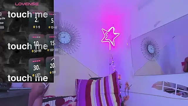 Tiffany Valentine15 online show from 10/14/25, 01:23