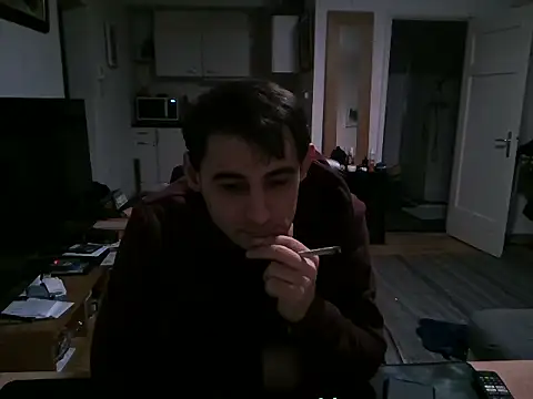 Snapshot of mihaimichael chatting on 02/19/25, 10:42 mihaimichael online show from 02/19/25, 10:42