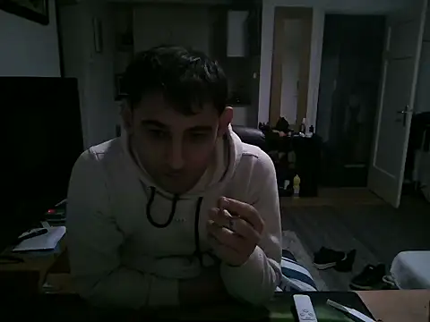 Snapshot of mihaimichael chatting on 03/03/25, 10:42 mihaimichael online show from 03/03/25, 10:42