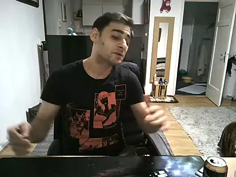 Snapshot of mihaimichael chatting on 03/11/25, 12:22 mihaimichael online show from 03/11/25, 12:22