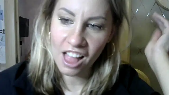 TherestlessKitty online show from 12/27/24, 10:12