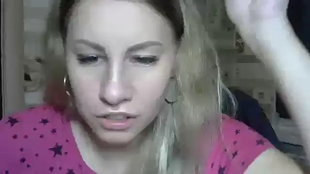 TherestlessKitty online show from 10/10/25, 06:56