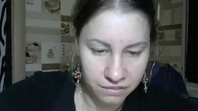 TherestlessKitty online show from 11/25/25, 10:21