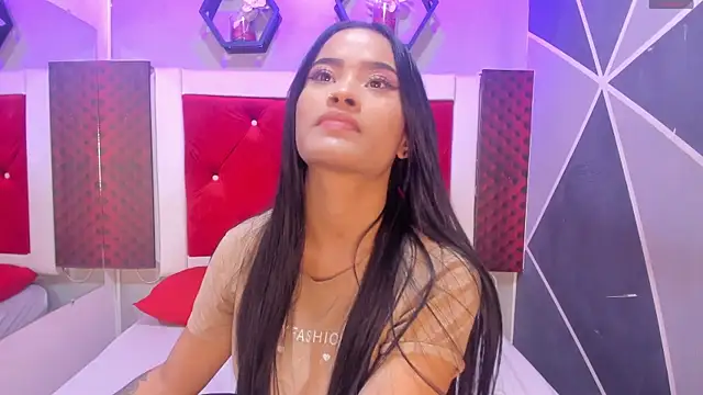 Karoll014 online show from 12/02/25, 12:10