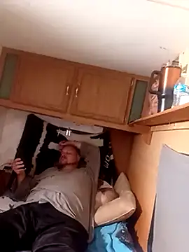 Snapshot of tjmacksjr chatting on 01/27/25, 01:37 tjmacksjr online show from 01/27/25, 01:37