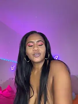 AlisonHoot69 online show from 05/25/26, 01:00