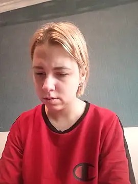 Snapshot of Gussie_Bridie chatting on 12/02/24, 09:13 Gussie Bridie online show from 12/02/24, 09:13