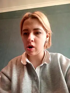 Snapshot of Gussie_Bridie chatting on 12/05/24, 08:55 Gussie Bridie online show from 12/05/24, 08:55