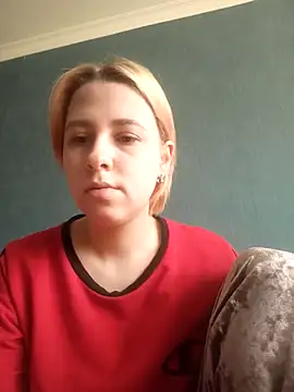 Snapshot of Gussie_Bridie chatting on 12/11/24, 09:30 Gussie Bridie online show from 12/11/24, 09:30