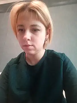 Snapshot of Gussie_Bridie chatting on 12/29/24, 10:23 Gussie Bridie online show from 12/29/24, 10:23