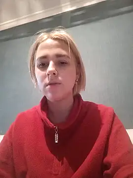 Snapshot of Gussie_Bridie chatting on 01/09/25, 04:06 Gussie Bridie online show from 01/09/25, 04:06