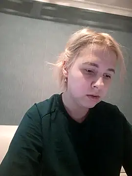 Snapshot of Gussie_Bridie chatting on 01/15/25, 02:35 Gussie Bridie online show from 01/15/25, 02:35