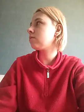 Snapshot of Gussie_Bridie chatting on 01/29/25, 09:33 Gussie Bridie online show from 01/29/25, 09:33
