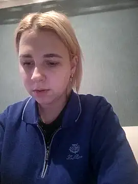 Snapshot of Gussie_Bridie chatting on 02/08/25, 02:38 Gussie Bridie online show from 02/08/25, 02:38
