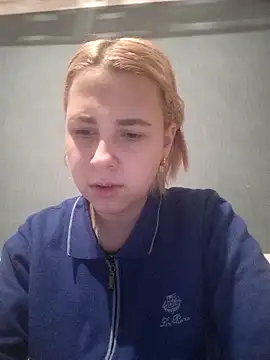 Snapshot of Gussie_Bridie chatting on 02/09/25, 02:50 Gussie Bridie online show from 02/09/25, 02:50