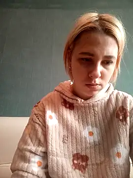 Snapshot of Gussie_Bridie chatting on 02/17/25, 07:37 Gussie Bridie online show from 02/17/25, 07:37
