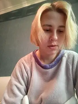 Snapshot of Gussie_Bridie chatting on 02/20/25, 07:34 Gussie Bridie online show from 02/20/25, 07:34