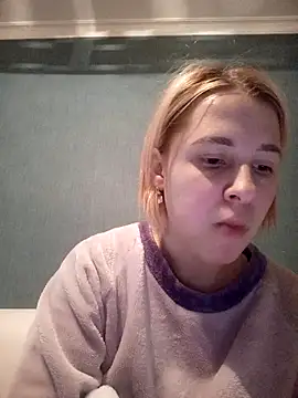 Snapshot of Gussie_Bridie chatting on 02/22/25, 02:41 Gussie Bridie online show from 02/22/25, 02:41