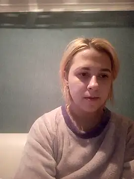 Snapshot of Gussie_Bridie chatting on 02/26/25, 06:04 Gussie Bridie online show from 02/26/25, 06:04