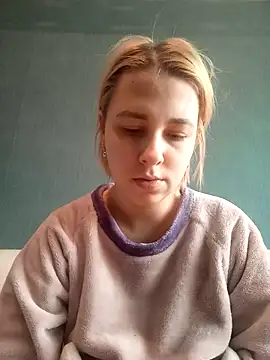 Snapshot of Gussie_Bridie chatting on 03/02/25, 09:21 Gussie Bridie online show from 03/02/25, 09:21