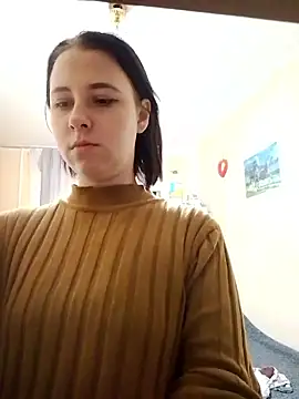 Snapshot of Gussie_Bridie chatting on 10/03/25, 04:42 Gussie Bridie online show from 10/03/25, 04:42