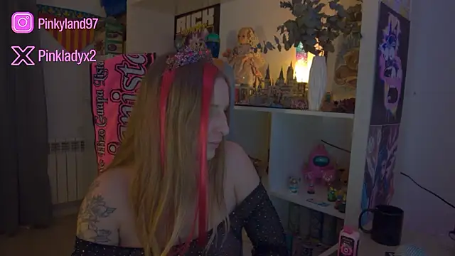 Pinkyladyxxx online show from 02/15/26, 11:45