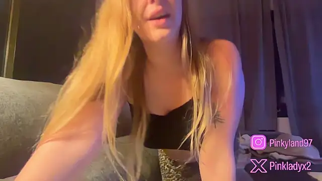 Pinkyladyxxx online show from 05/03/26, 11:55