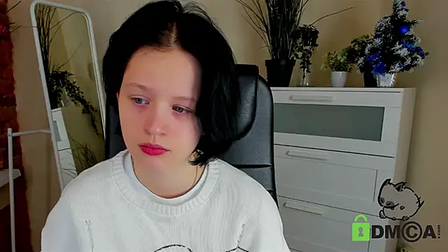 Snapshot of Alina_Mills chatting on 01/12/25, 10:45 Alina Mills online show from 01/12/25, 10:45