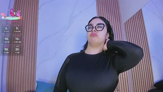 Snapshot of juicy_led_ chatting on 11/22/25, 11:09 juicy led online show from 11/22/25, 11:09